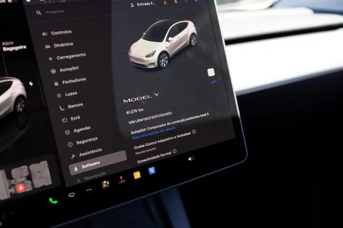 tesla-model-y-2022-eletrico-0cc
