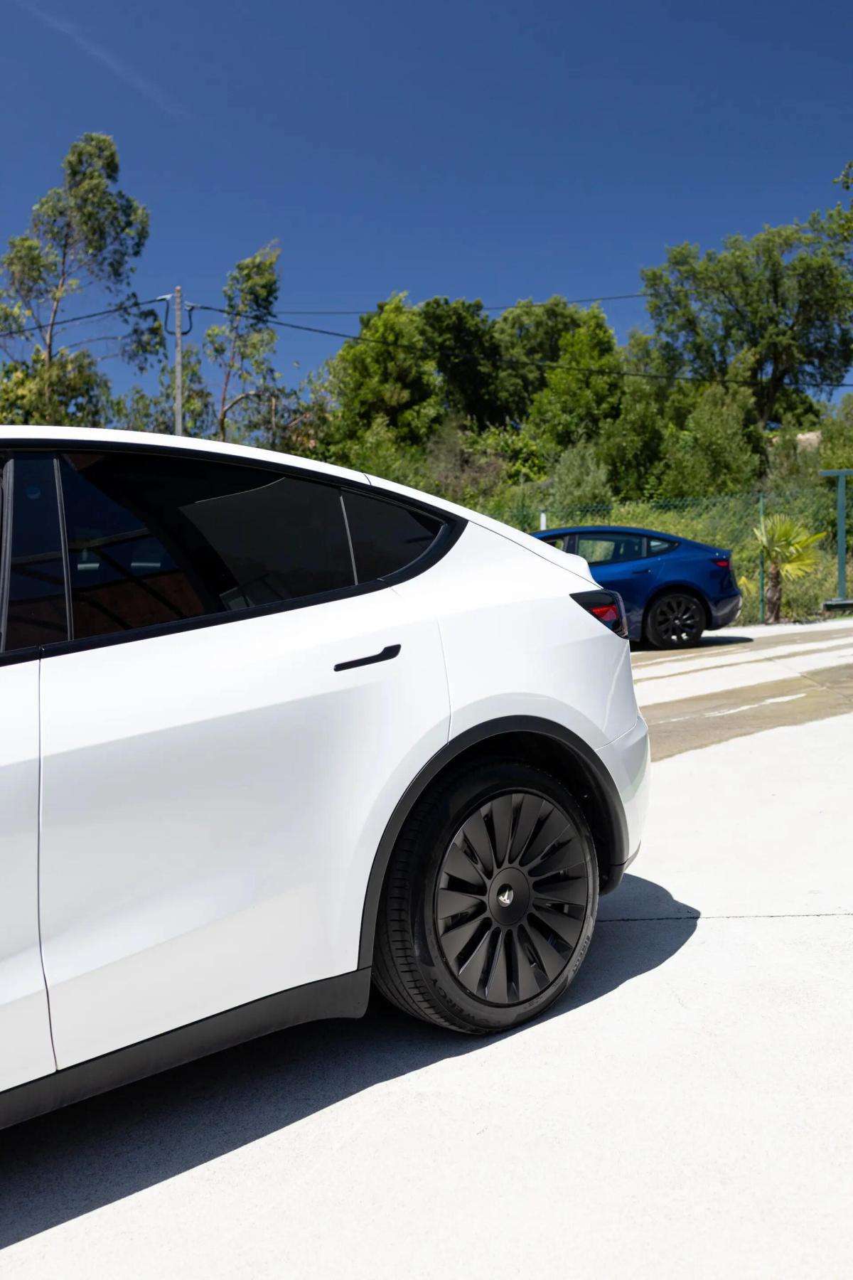 tesla-model-y-2022-eletrico-0cc