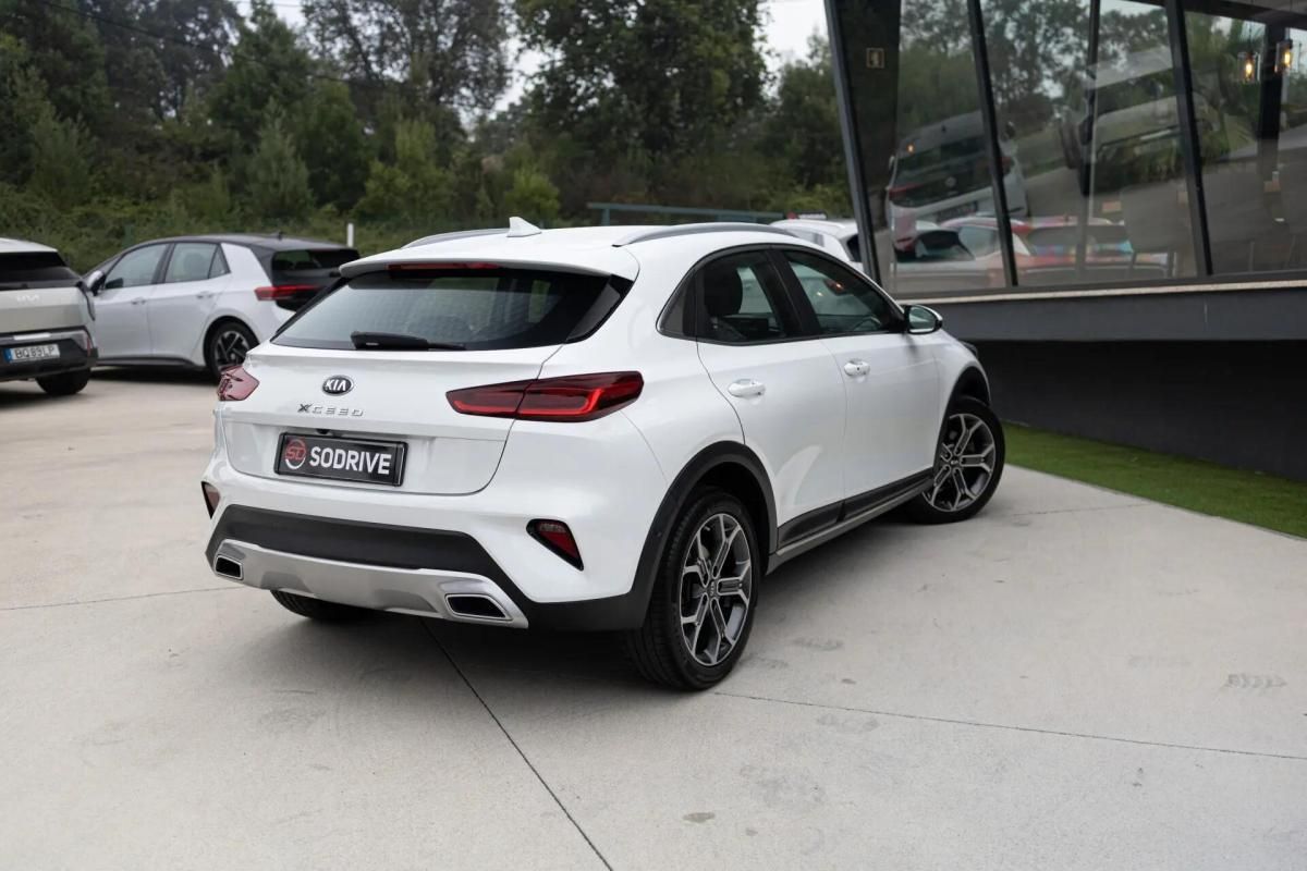 kia-xceed-2021-hibrido-a-gasolina-1580cc
