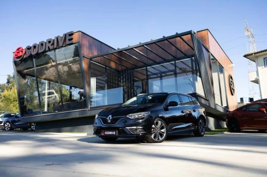 renault-megane-sport-tourer-2016-diesel-1461cc