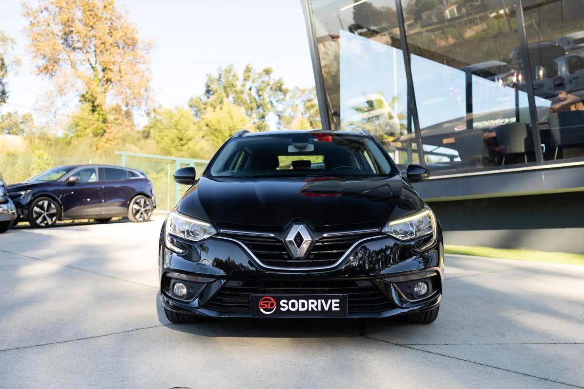 renault-megane-sport-tourer-2016-diesel-1461cc