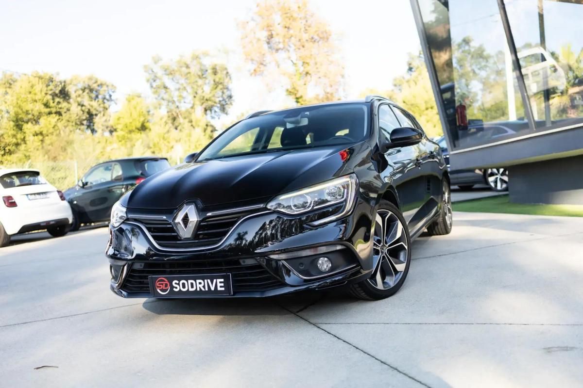 renault-megane-sport-tourer-2016-diesel-1461cc