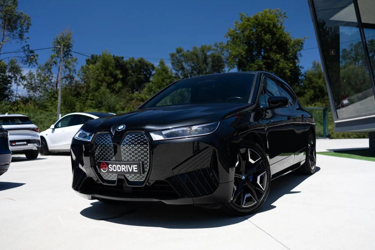 bmw-ix-xdrive40-2022-eletrico-0cc