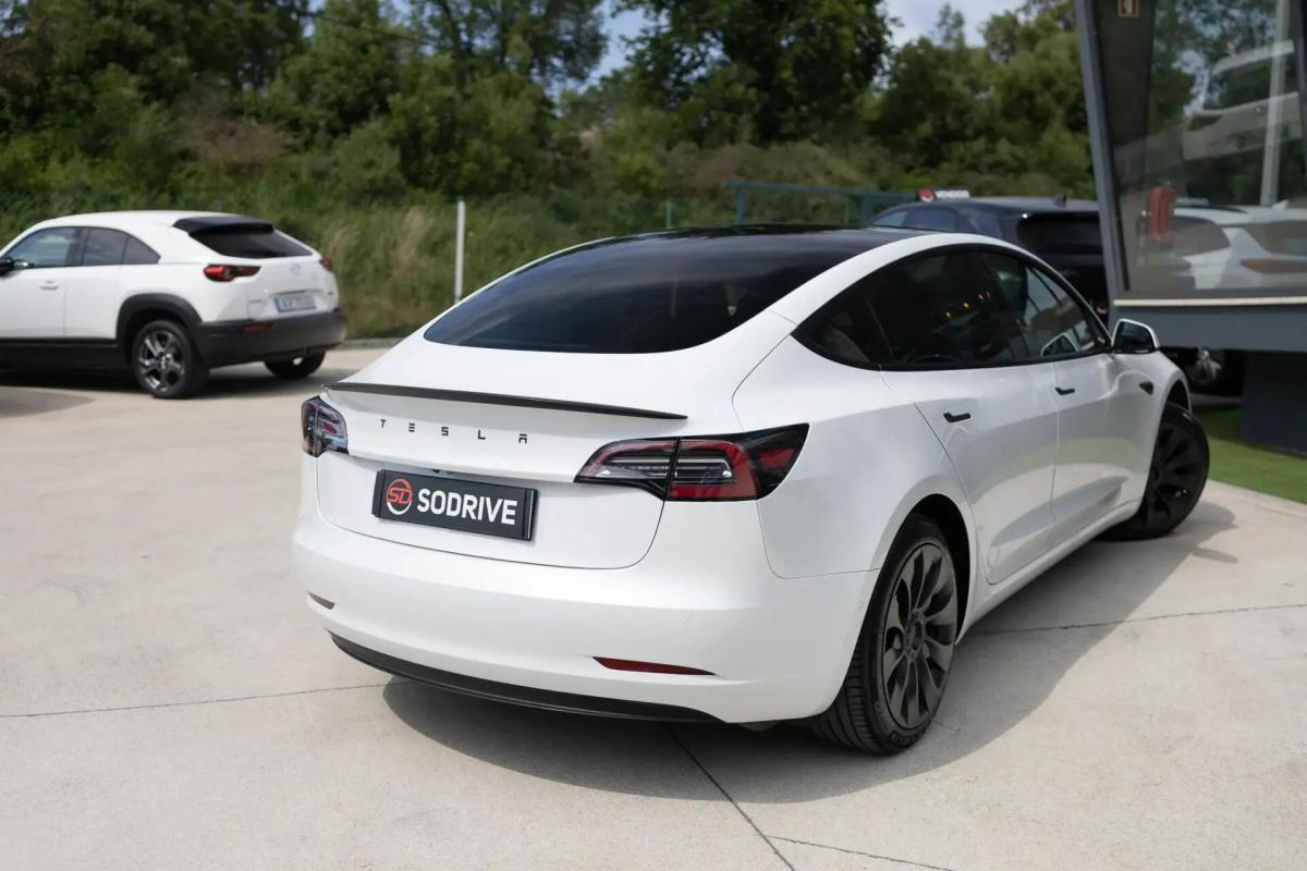 tesla-model-3-2021-eletrico-0cc