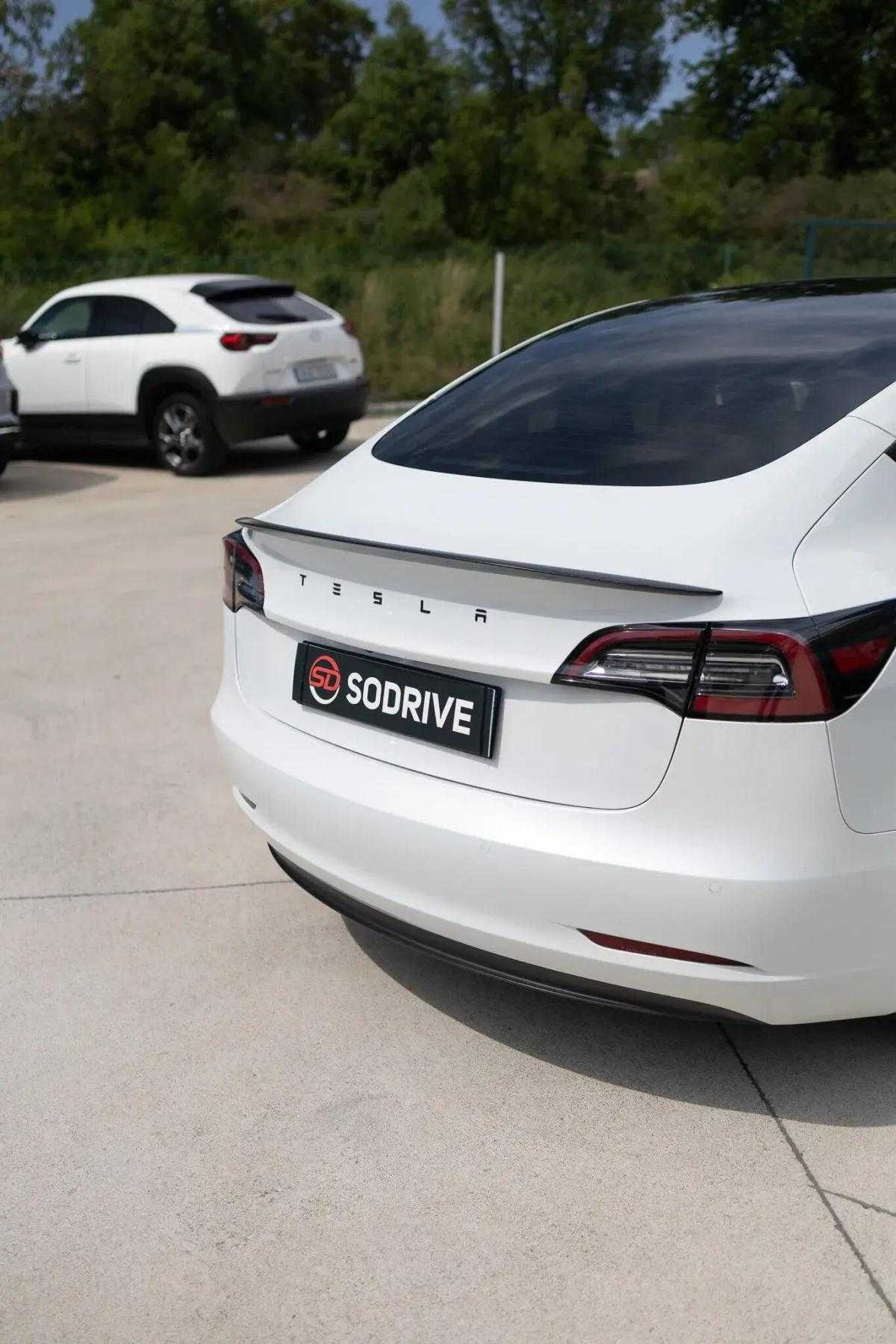 tesla-model-3-2021-eletrico-0cc