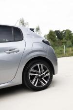 peugeot-208-2023-gasolina-1199cc