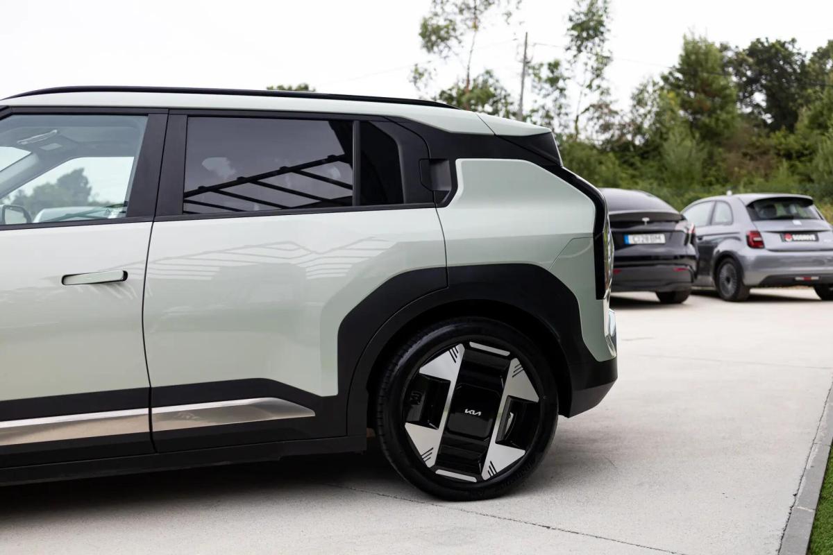 kia-ev3-2025-eletrico-0cc