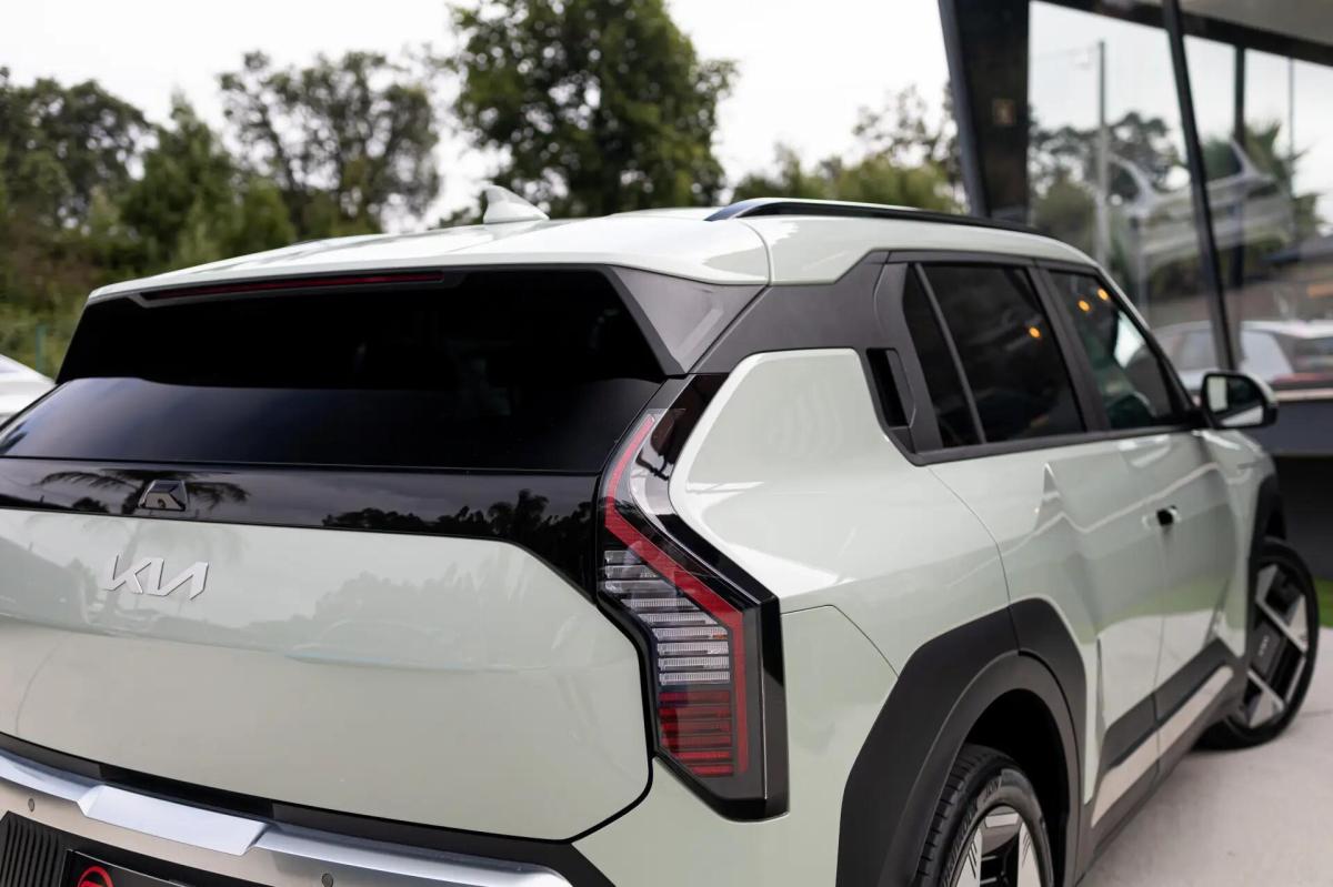 kia-ev3-2025-eletrico-0cc