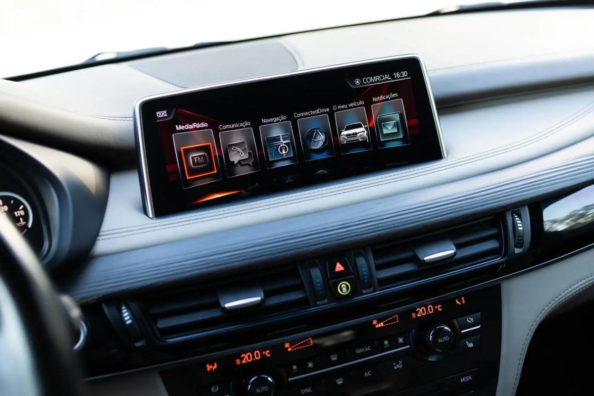 bmw-x5-2016-hibrido-a-gasolina-1997cc