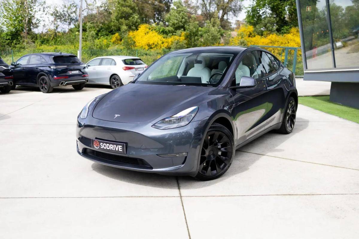 tesla-model-y-2021-eletrico-0cc