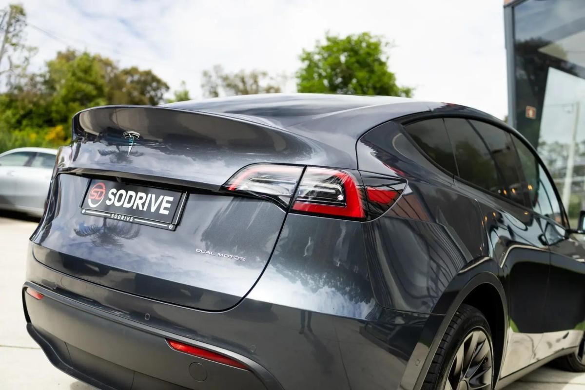 tesla-model-y-2021-eletrico-0cc