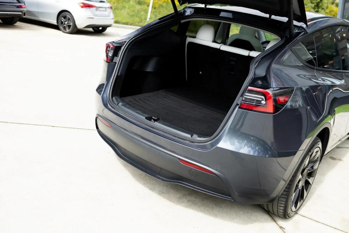 tesla-model-y-2021-eletrico-0cc