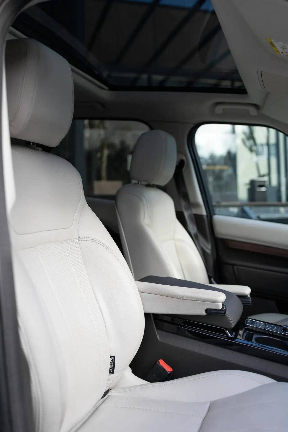 land-rover-discovery-2017-diesel-2993cc