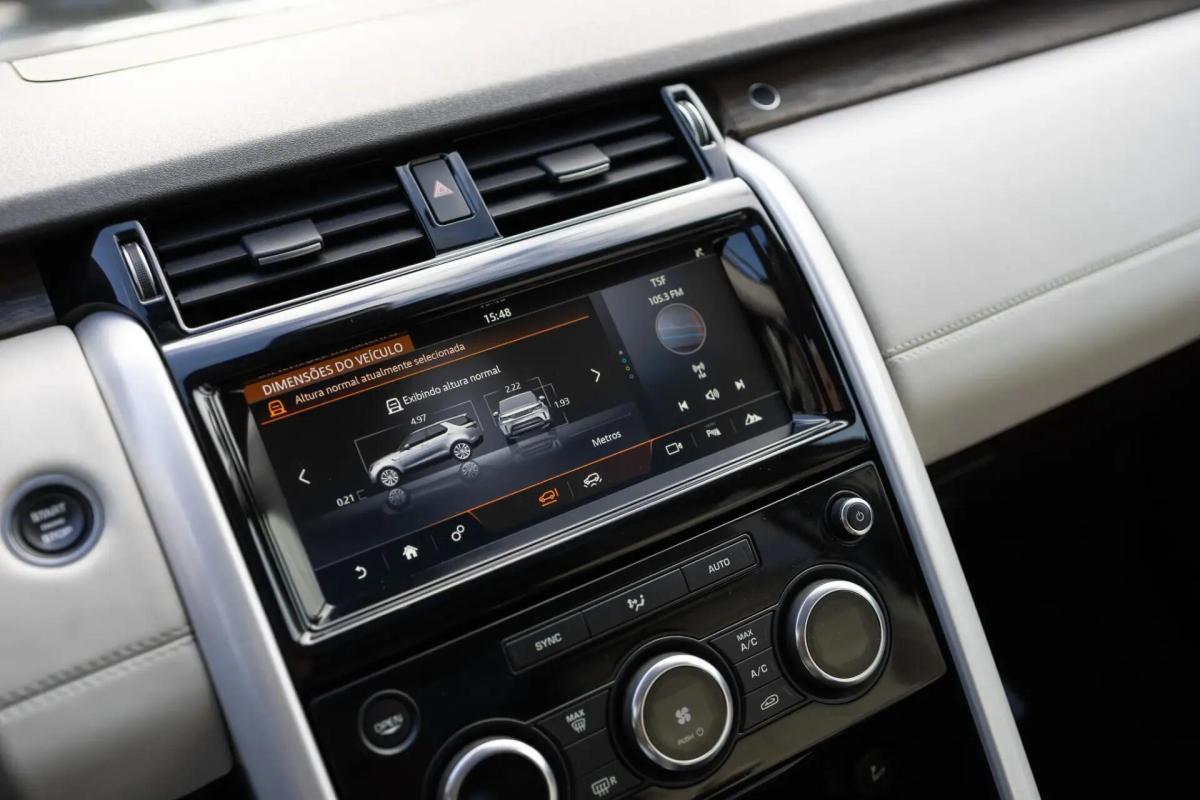 land-rover-discovery-2017-diesel-2993cc