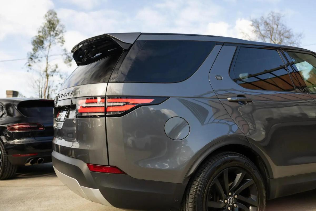land-rover-discovery-2017-diesel-2993cc