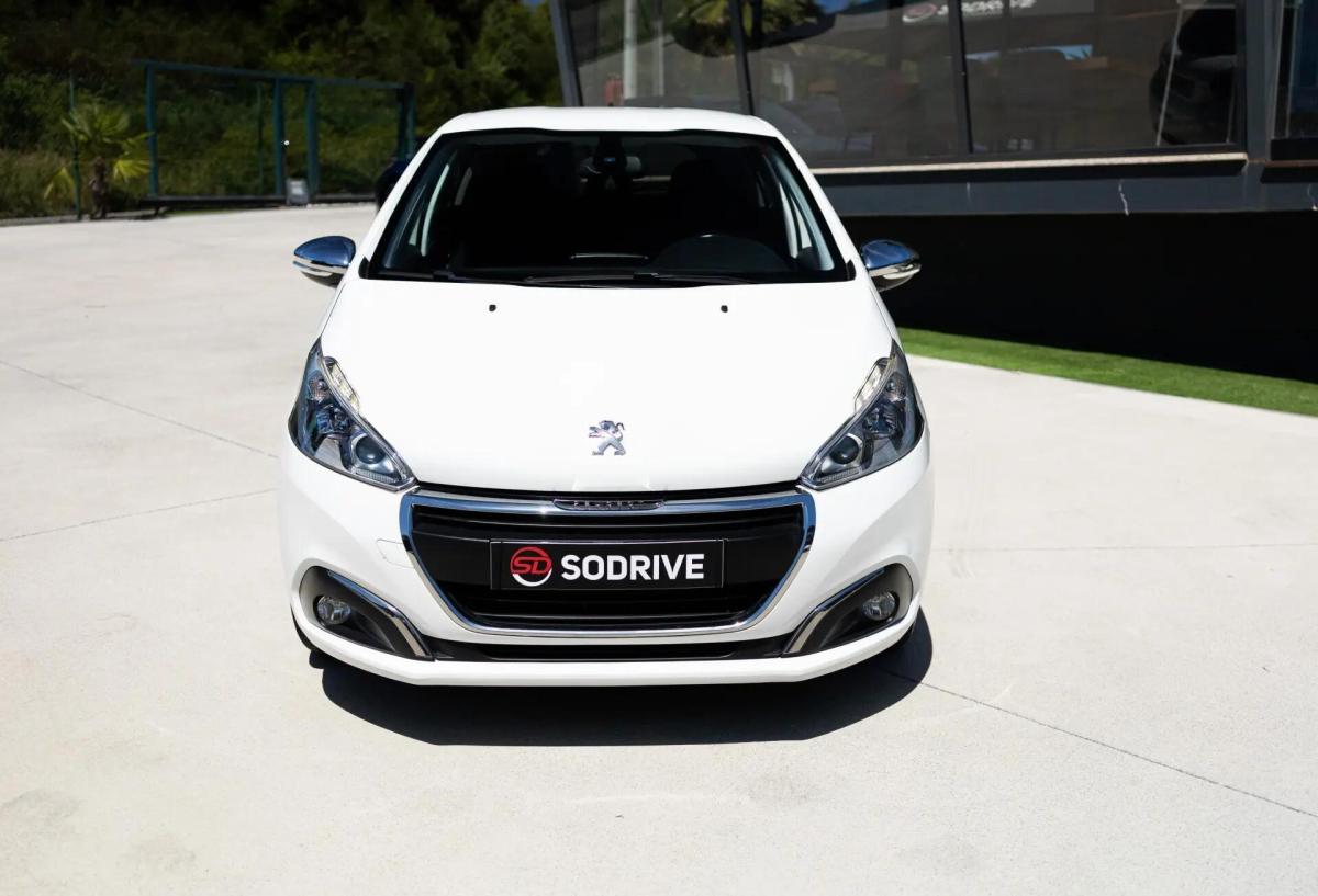 peugeot-208-2017-diesel-1560cc