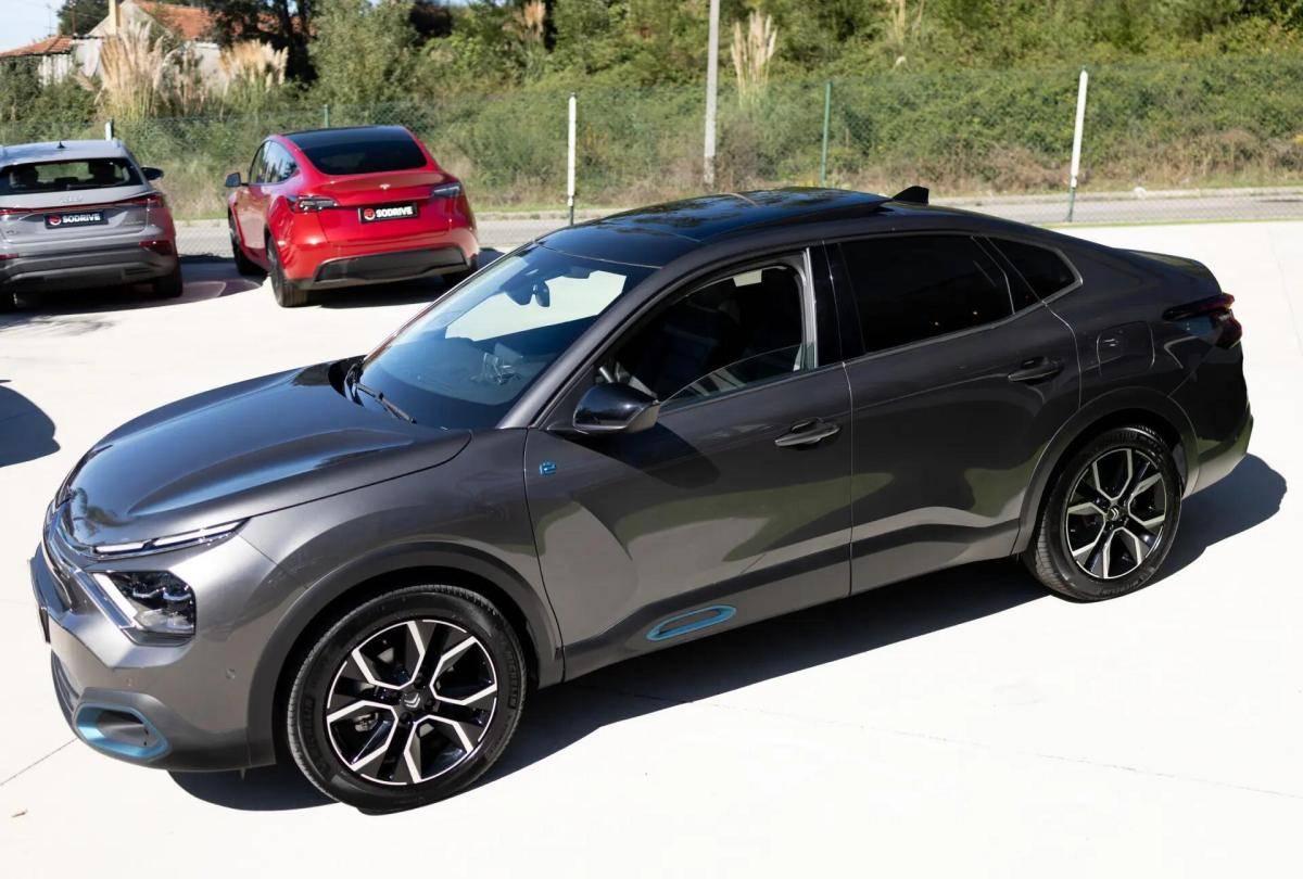 citroen-e-c4-x-2022-eletrico-0cc
