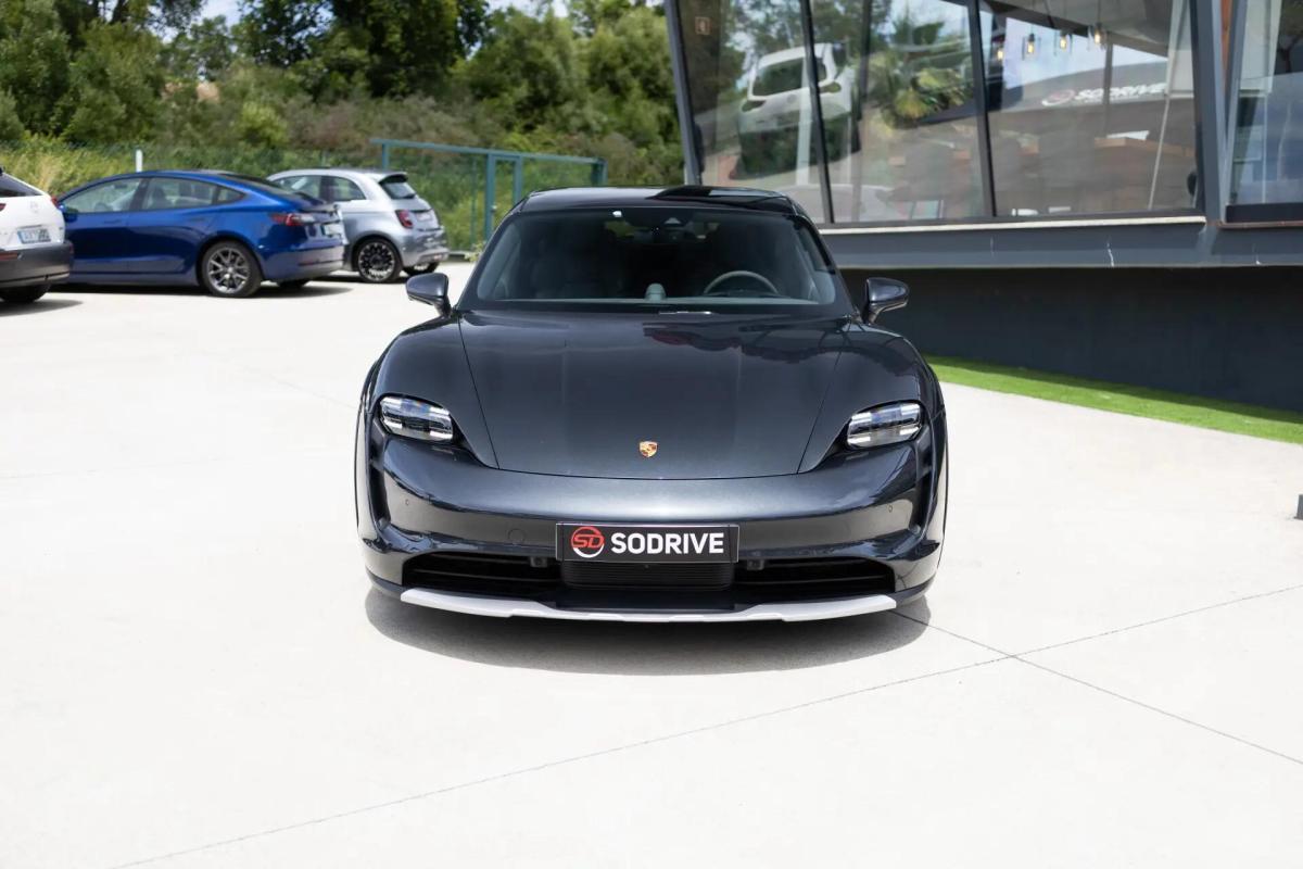 porsche-taycan-2022-eletrico-0cc