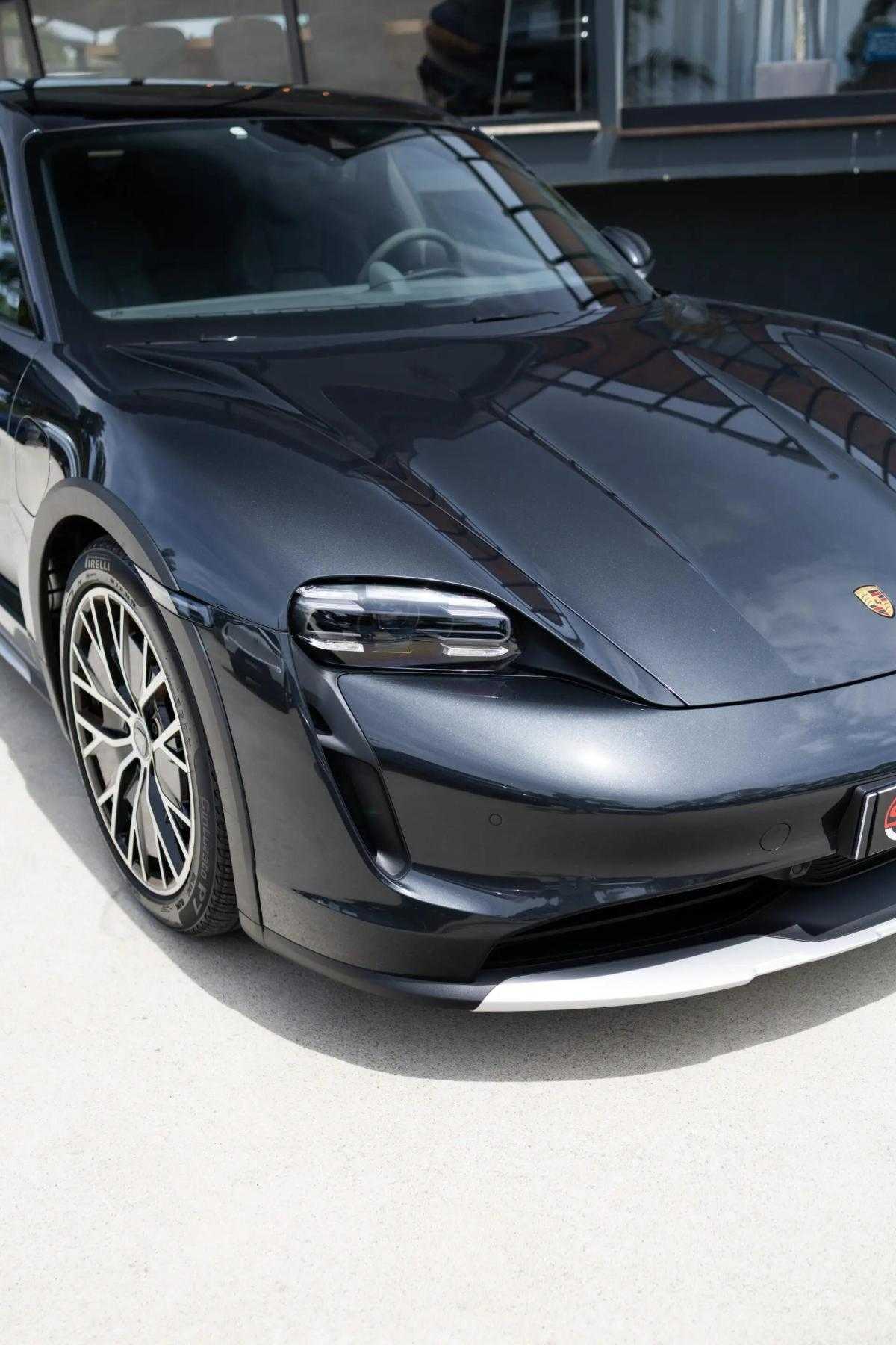 porsche-taycan-2022-eletrico-0cc
