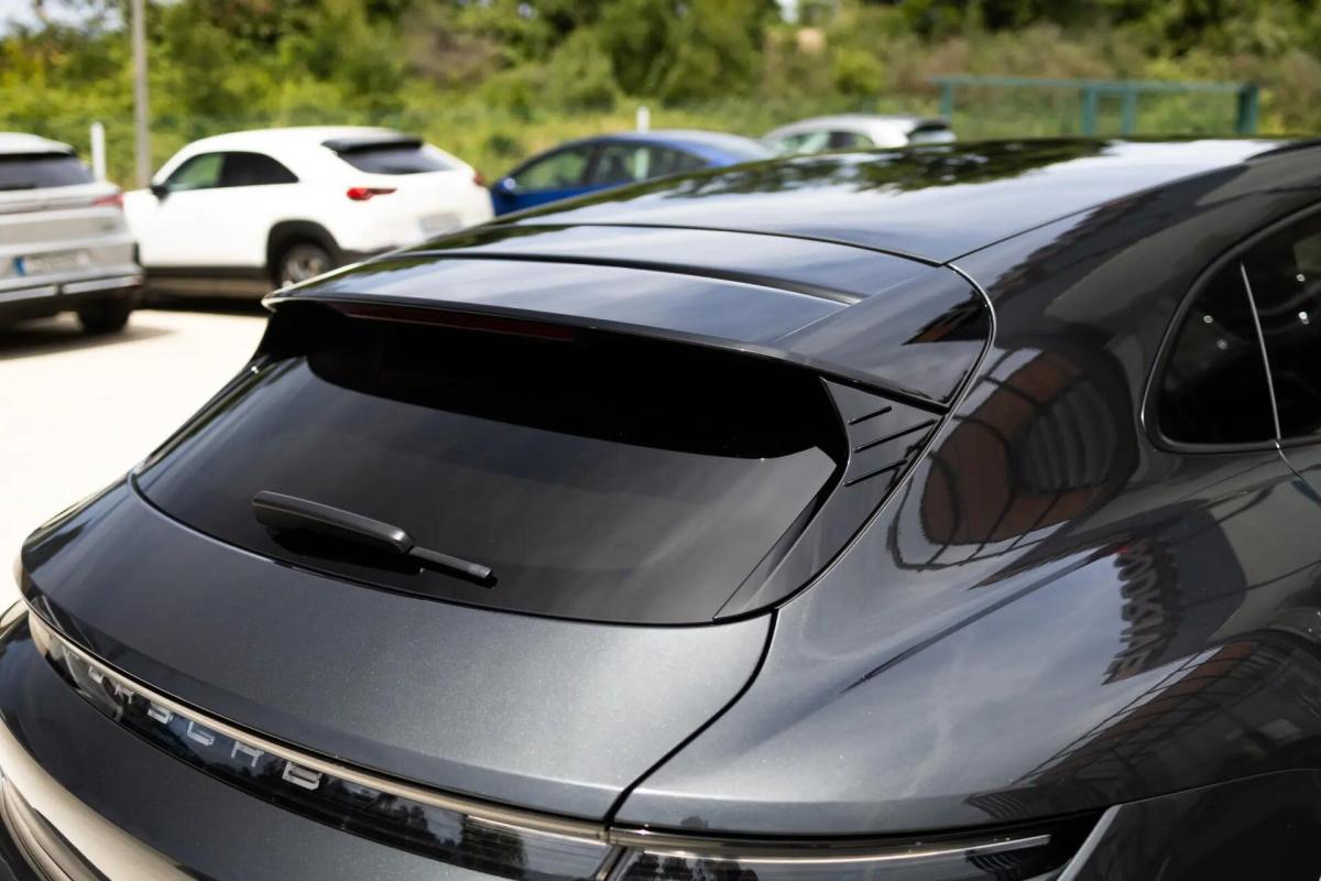 porsche-taycan-2022-eletrico-0cc