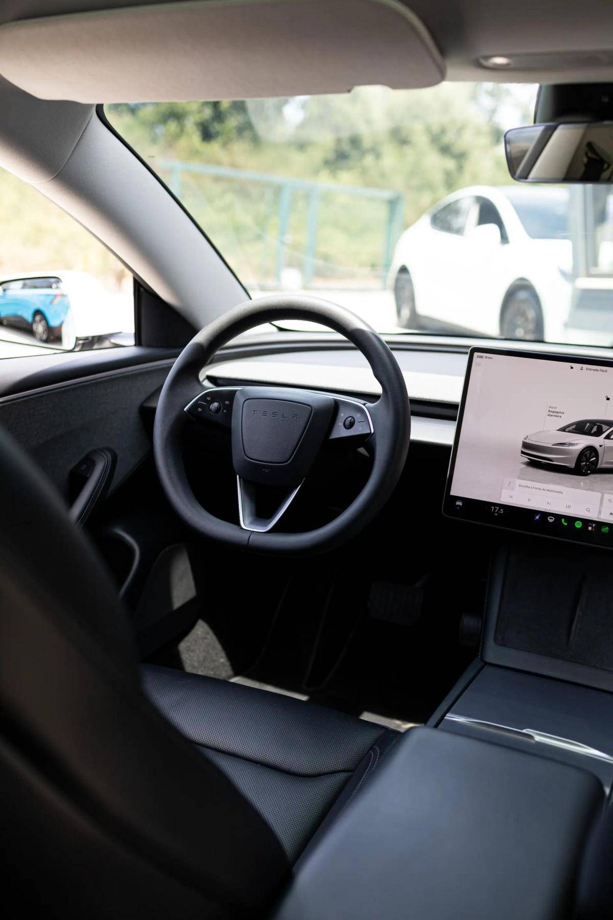 tesla-model-3-2025-eletrico-0cc