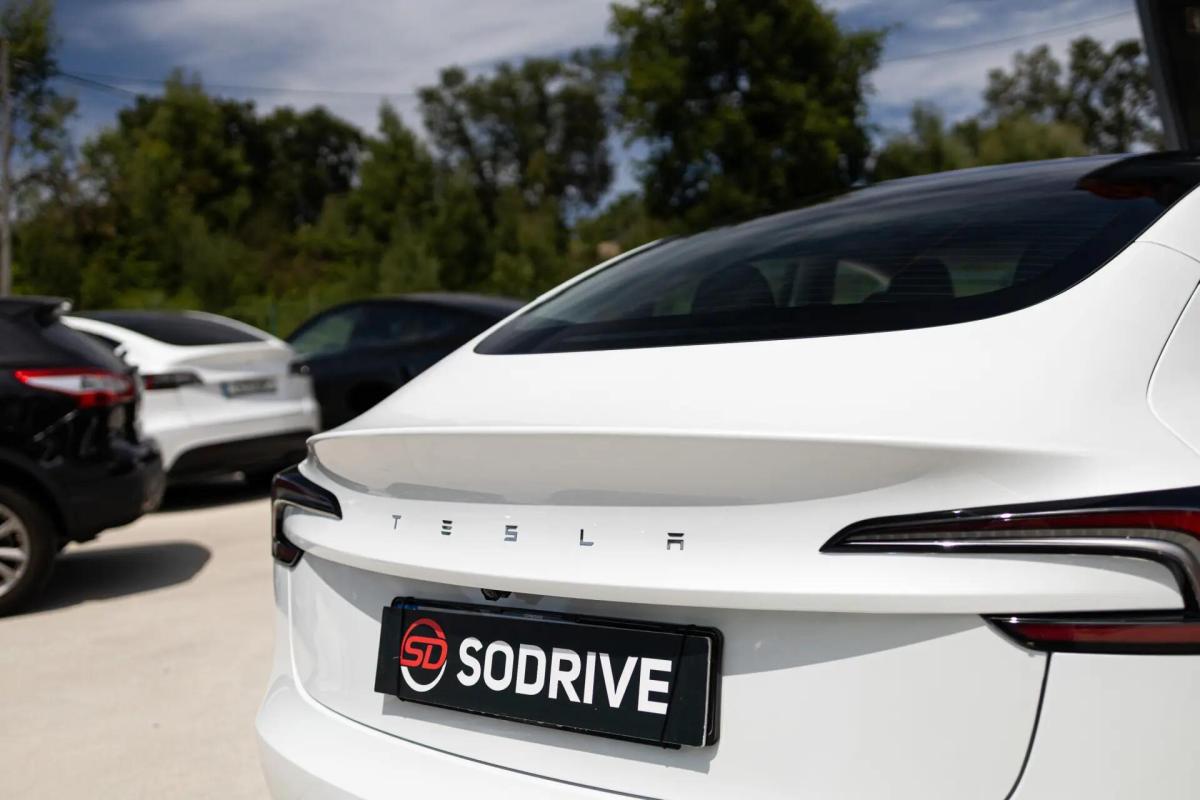 tesla-model-3-2025-eletrico-0cc