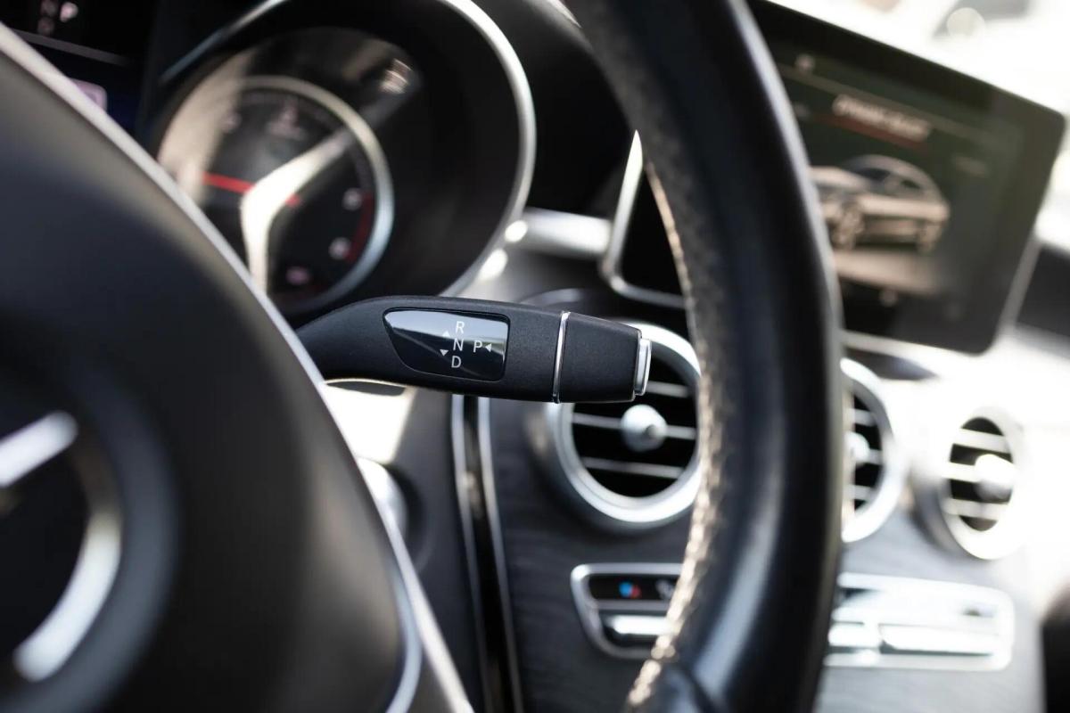mercedes-benz-classe-c-c-220-d-2015-diesel-2143cc