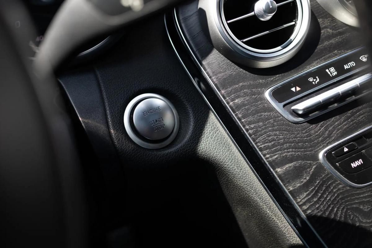 mercedes-benz-classe-c-c-220-d-2015-diesel-2143cc