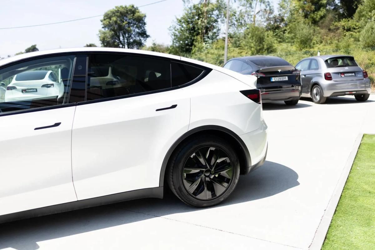 tesla-model-y-2024-eletrico-0cc