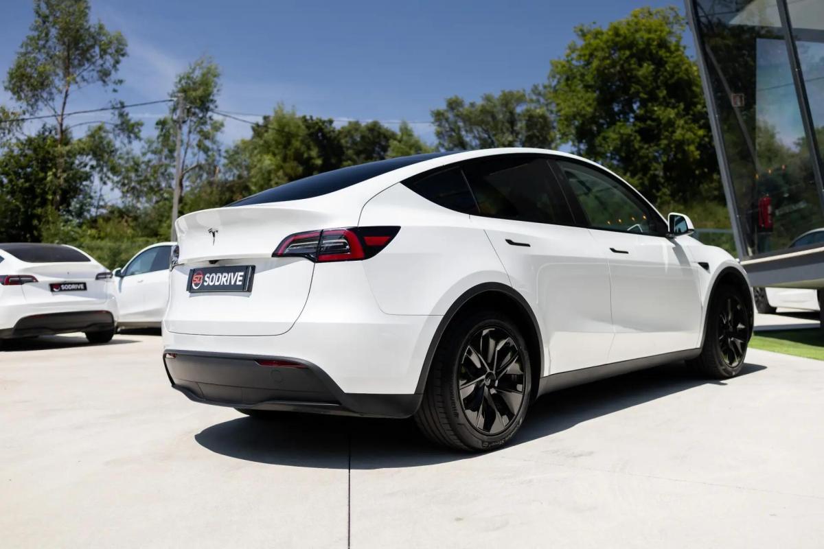 tesla-model-y-2024-eletrico-0cc