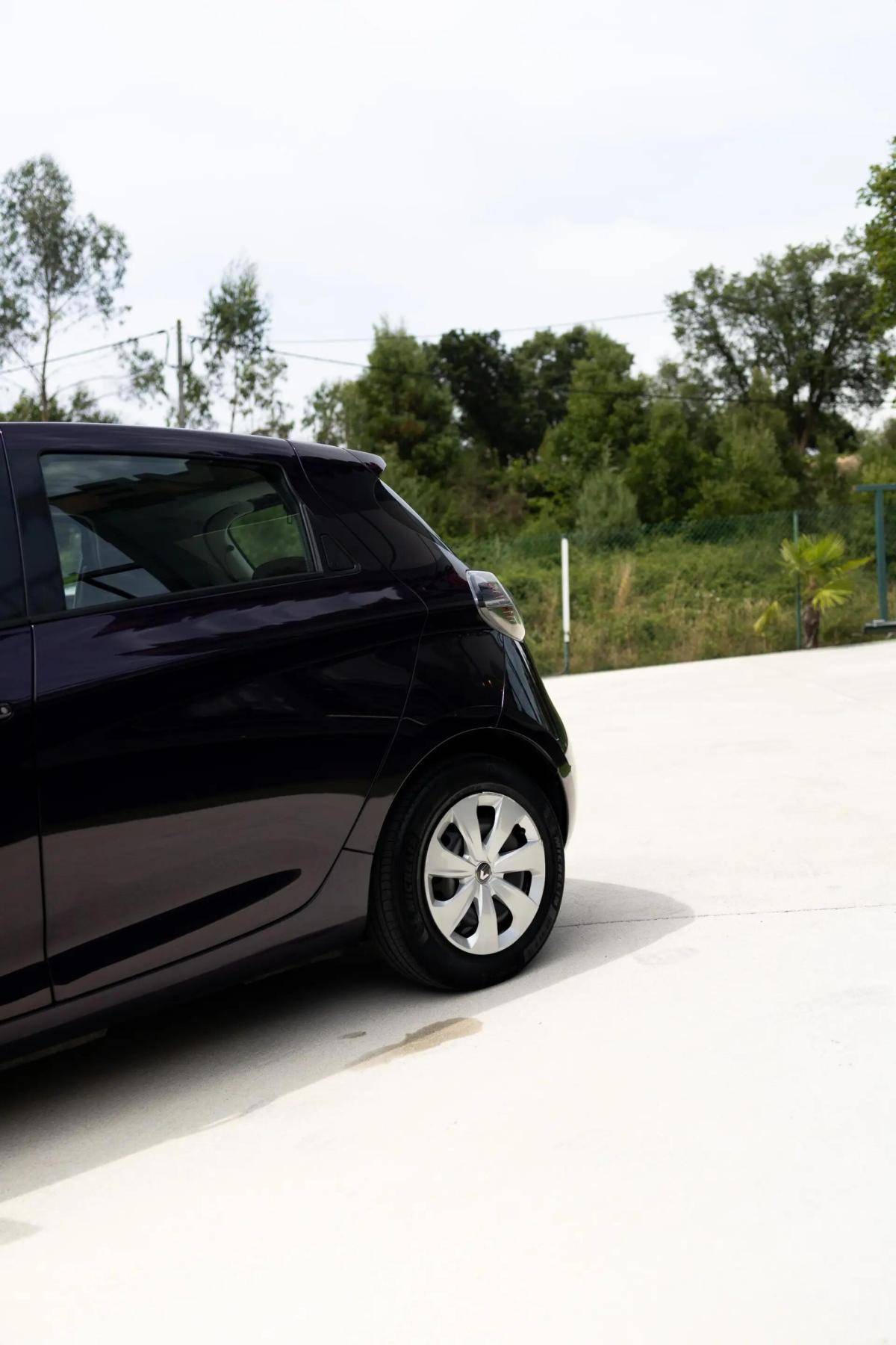 renault-zoe-2021-eletrico-0cc
