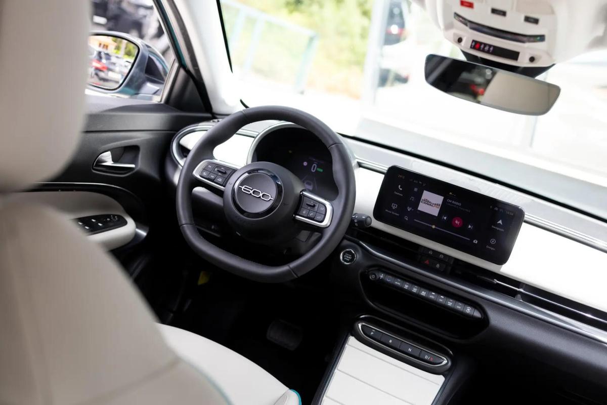 fiat-600-2025-eletrico-0cc