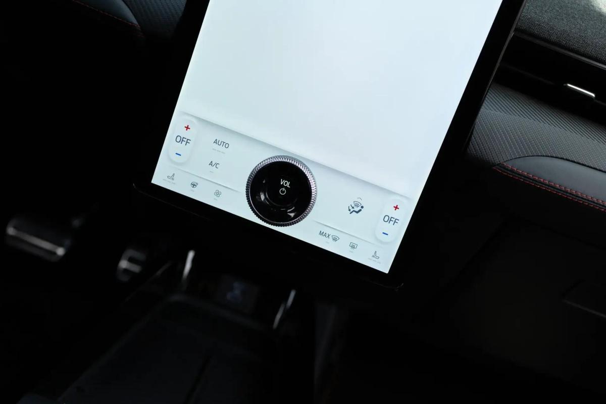 ford-mustang-mach-e-2021-eletrico-0cc