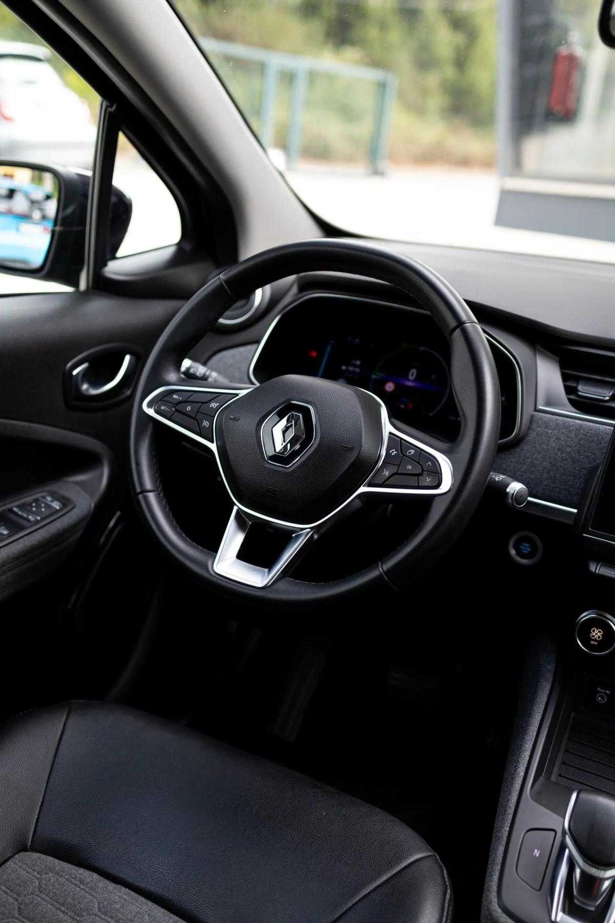 renault-zoe-2020-eletrico-0cc