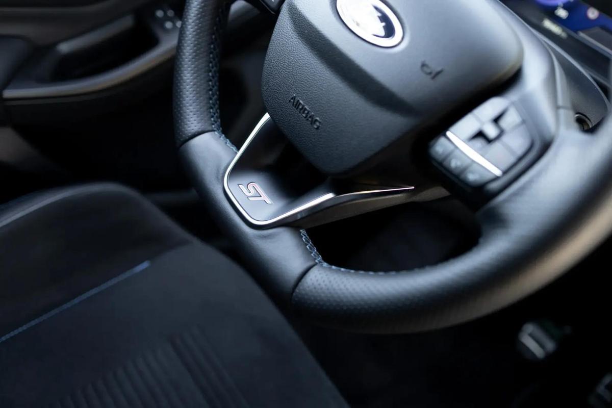 ford-focus-2022-gasolina-2261cc