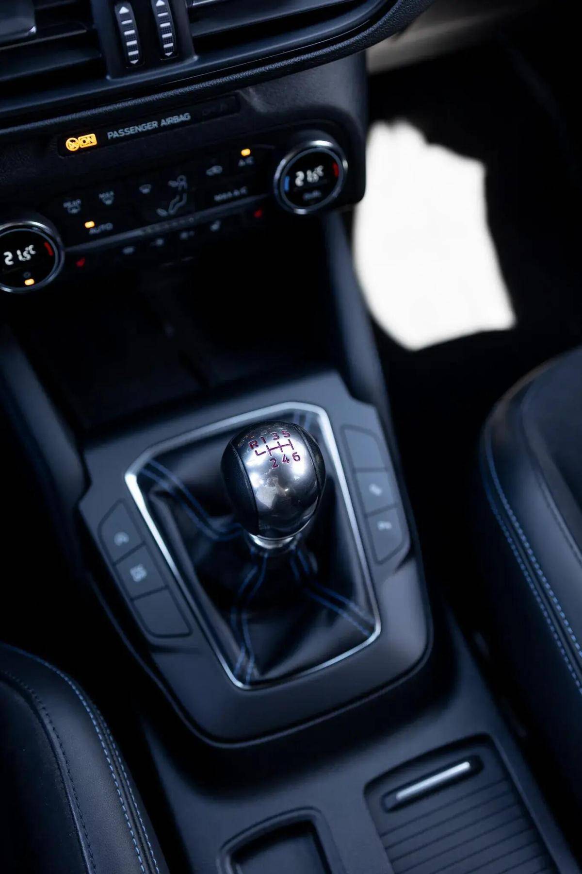 ford-focus-2022-gasolina-2261cc