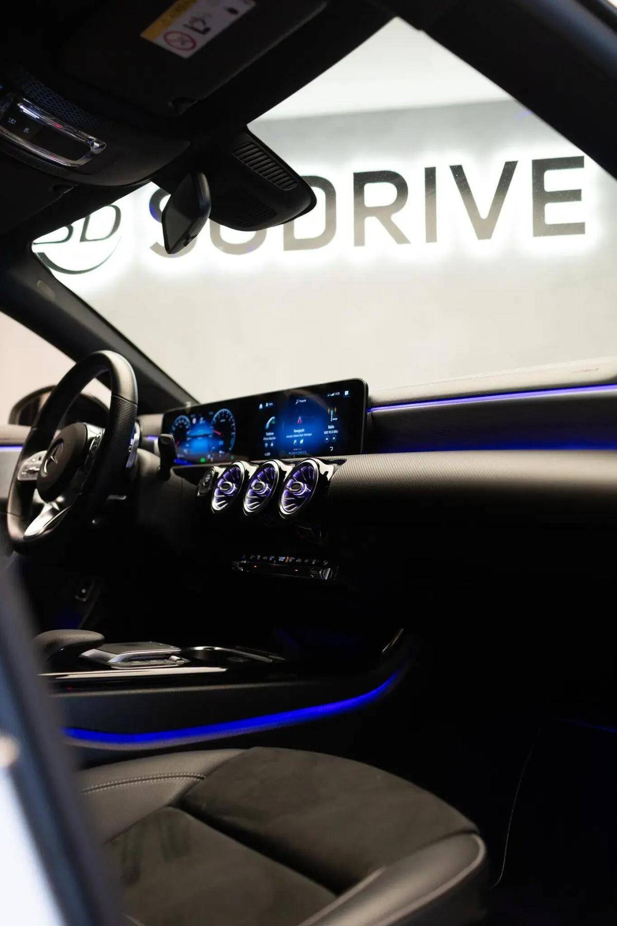 mercedes-benz-cla-2020-hibrido-a-gasolina-1332cc