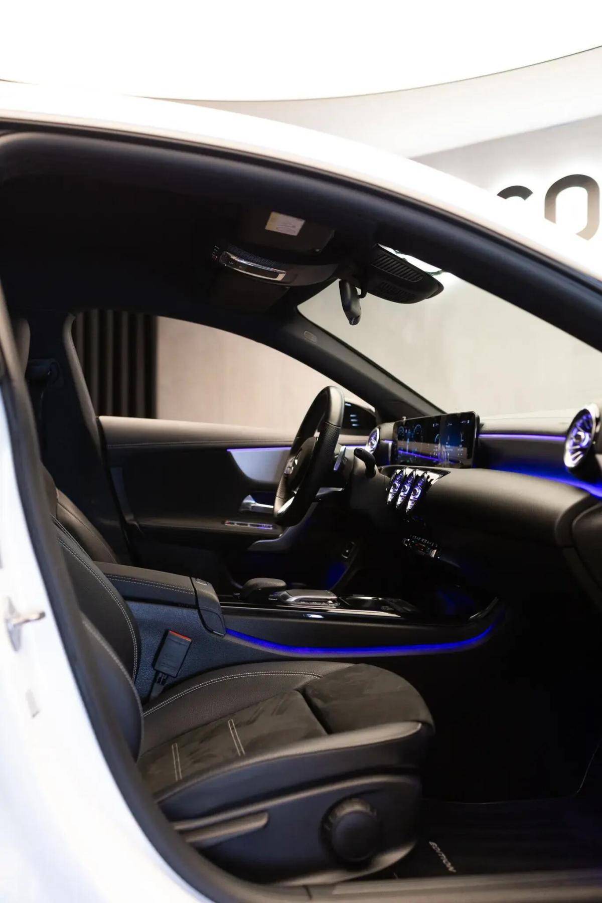mercedes-benz-cla-2020-hibrido-a-gasolina-1332cc
