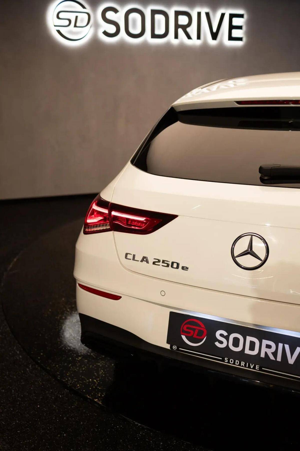 mercedes-benz-cla-2020-hibrido-a-gasolina-1332cc