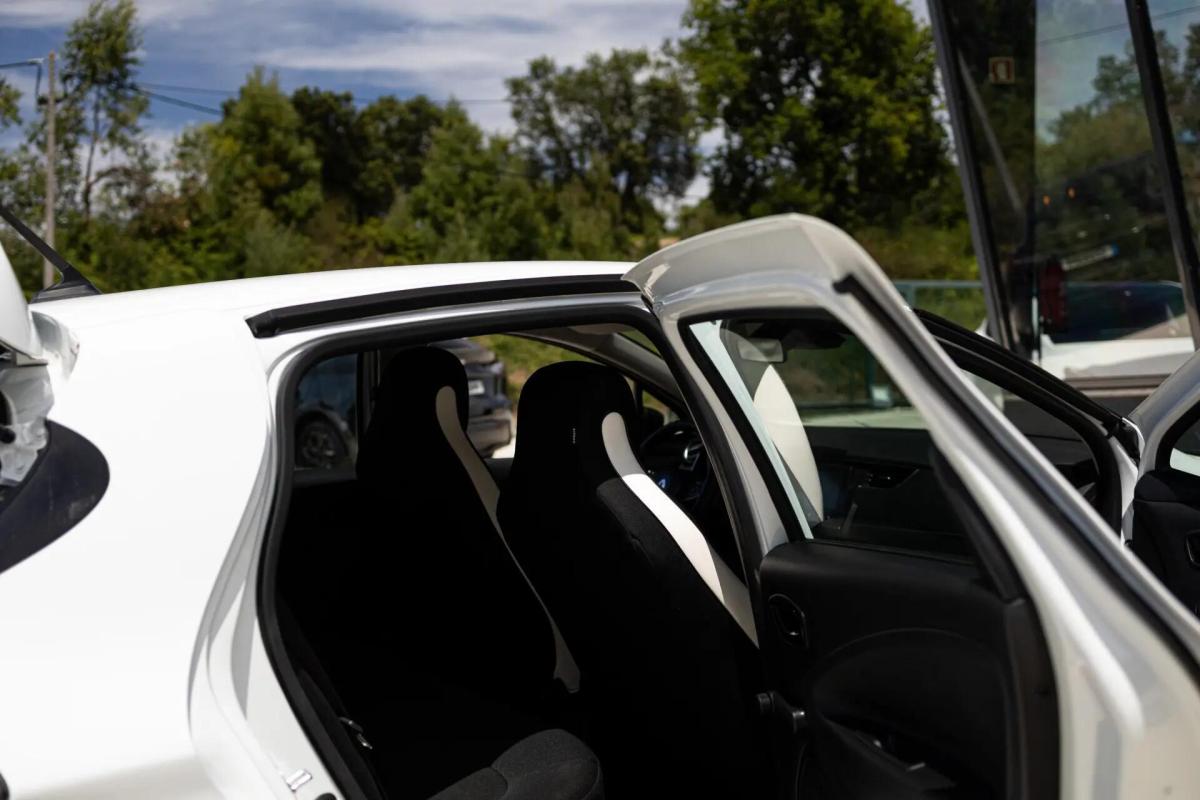 renault-zoe-2021-eletrico-0cc