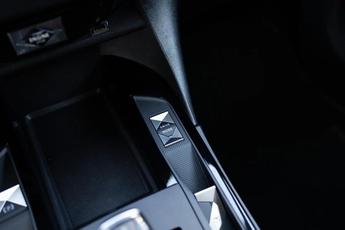 ds-ds-3-crossback-2022-gasolina-1199cc