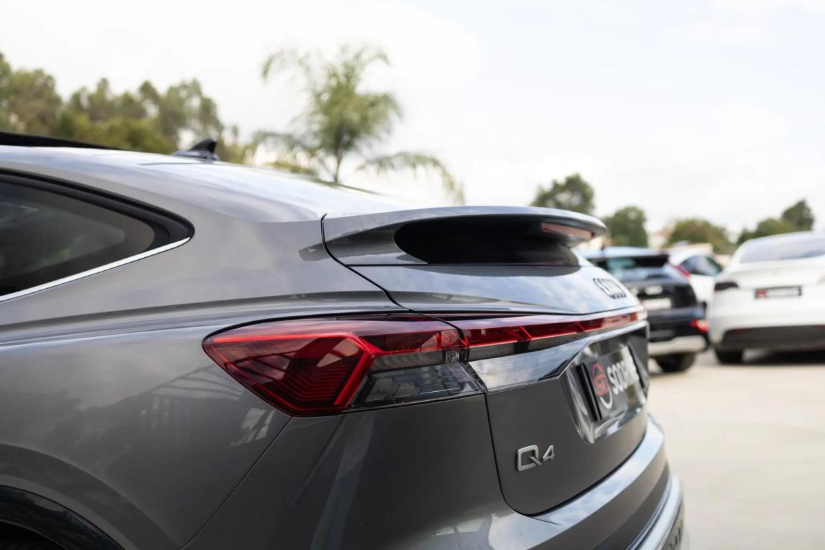audi-q4-e-tron-2022-eletrico-0cc