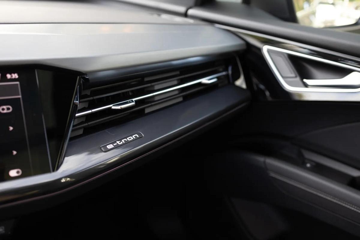 audi-q4-e-tron-2022-eletrico-0cc