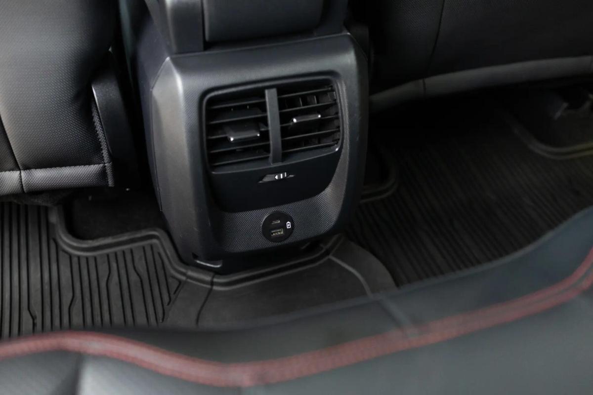 ford-mustang-mach-e-2022-eletrico-0cc