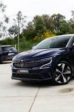 renault-megane-e-tech-2022-eletrico-0cc