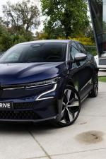 renault-megane-e-tech-2022-eletrico-0cc
