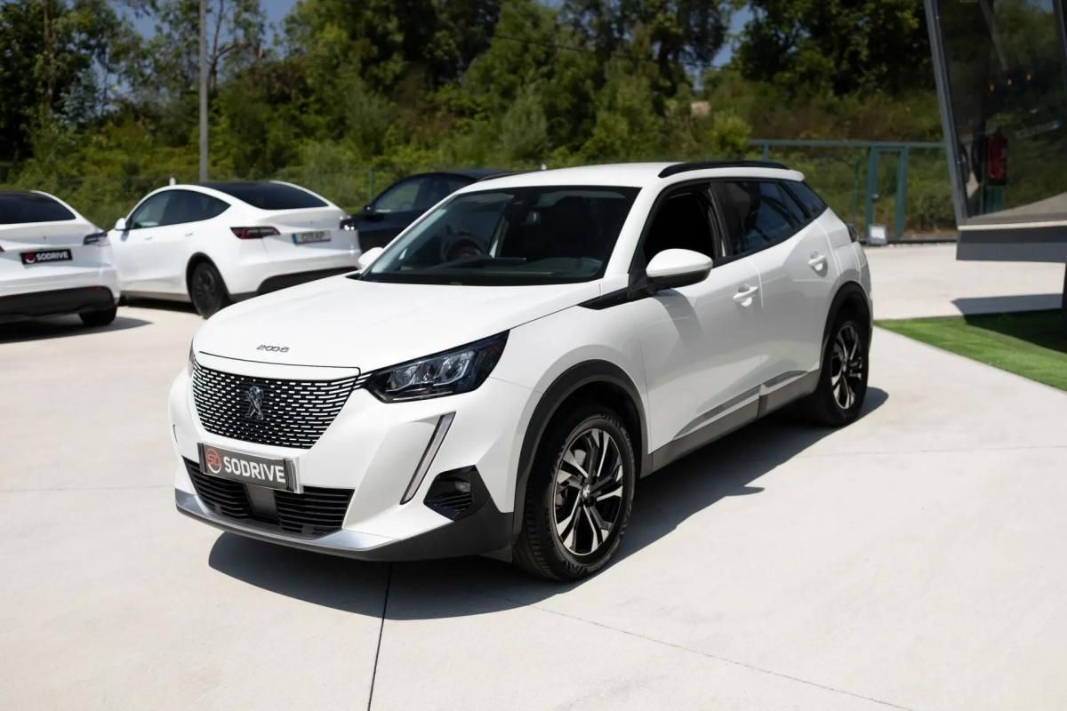 peugeot-e-2008-2021-eletrico-0cc