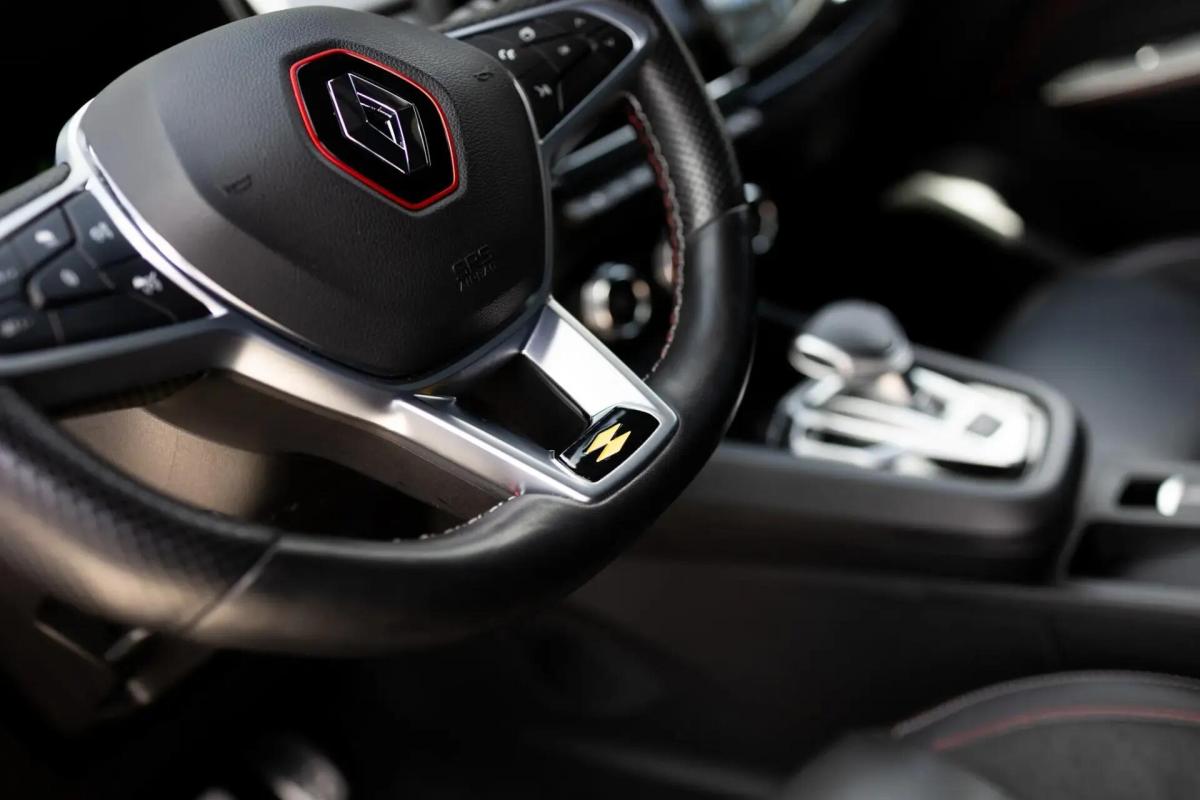 renault-arkana-2022-hibrido-a-gasolina-1598cc