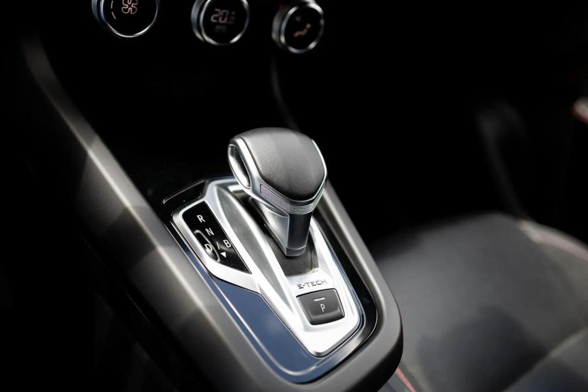 renault-arkana-2022-hibrido-a-gasolina-1598cc