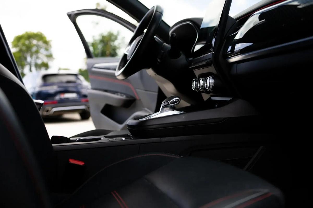 renault-arkana-2022-hibrido-a-gasolina-1598cc